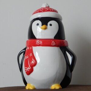 10 Strawberry Street Retro Penguin Shaped 3D Hand Painted Cookie Jar Set NWT